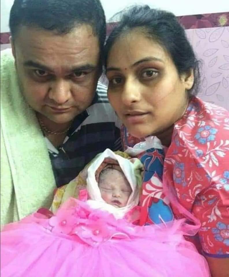 તા.૧૧-૧૦-૨૦૧૫ ના રોજ મારી પહેલી વહાલી દીકરી જીનીનો જન્મદિવસ અને તે જ દિવસે નવમા પૂર્ણિમા દિવસે હું પ્રાર્થના કરું છું કે સર્વશક્તિમાન ભગવાન મારા પ્રિયને જ્યાં પણ જન્મ આપ્યો છે ત્યાં ખુશી અને શાંતિ આપે. જન્મદિવસની શુભકામનાઓ.મિસ યુ જીની.